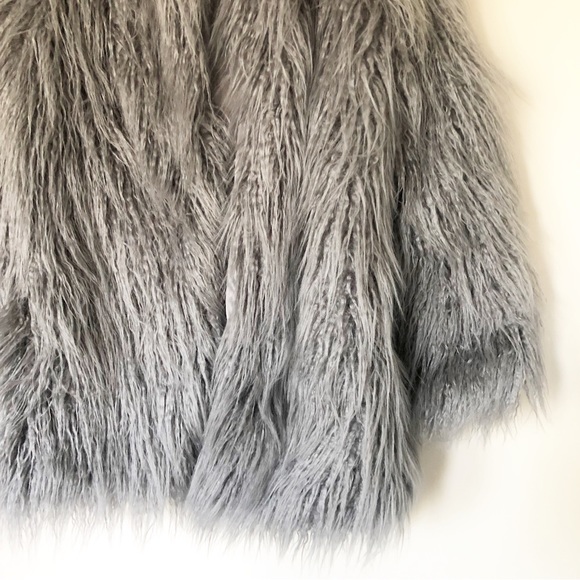 Kate Spade New York Shadowfrost Faux Fur Coat - Picture 6 of 8